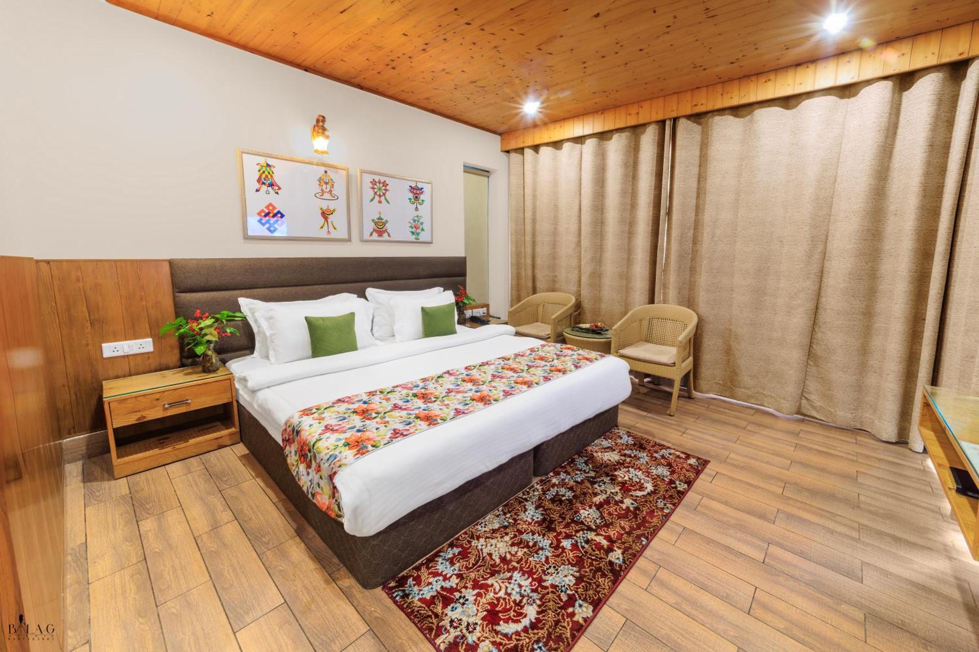 Hotel Veda5 Ayurveda & Yoga Retreat à Rishīkesh Extérieur photo