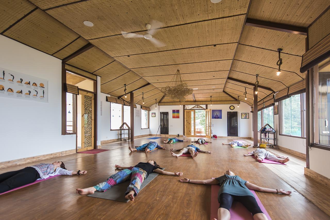 Hotel Veda5 Ayurveda & Yoga Retreat à Rishīkesh Extérieur photo